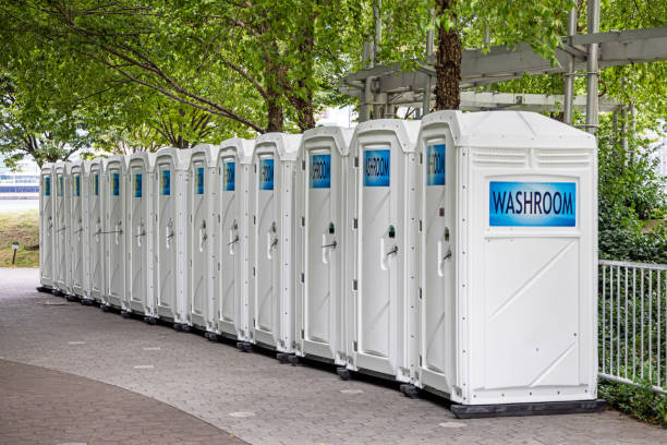 Best Portable bathroom rental  in East Falmouth, MA